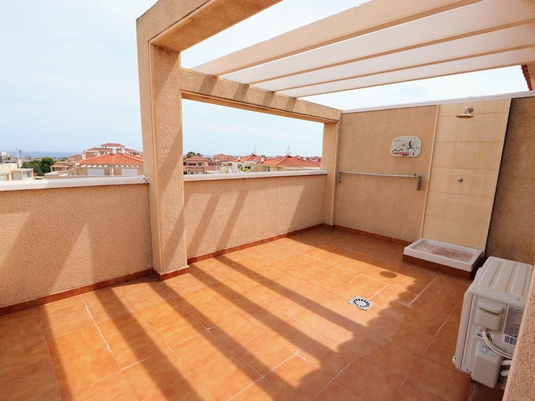 Villa for Sale in Playa Flamenca, Alicante 32
