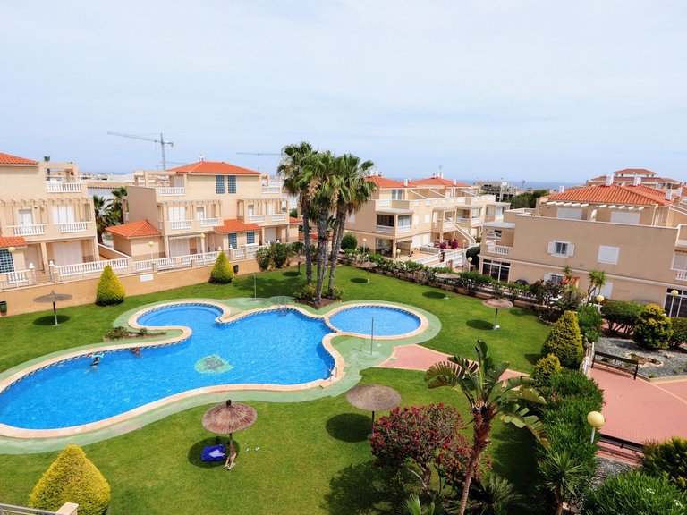 Villa for Sale in Playa Flamenca, Alicante 34