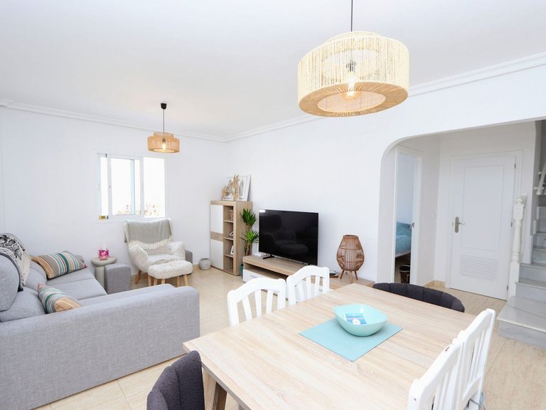 Villa for Sale in Playa Flamenca, Alicante 5