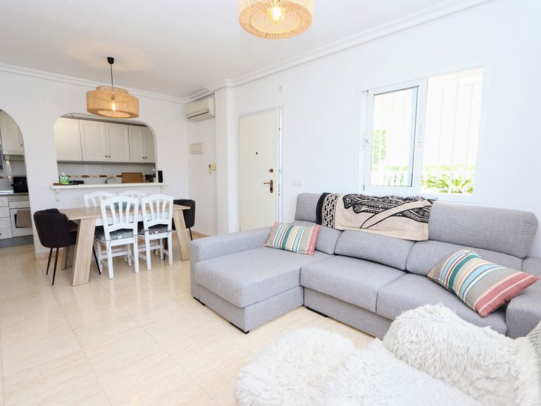 Villa for Sale in Playa Flamenca, Alicante 7