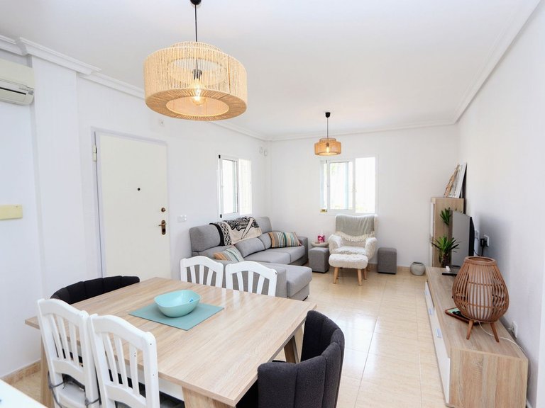 Villa for Sale in Playa Flamenca, Alicante 8