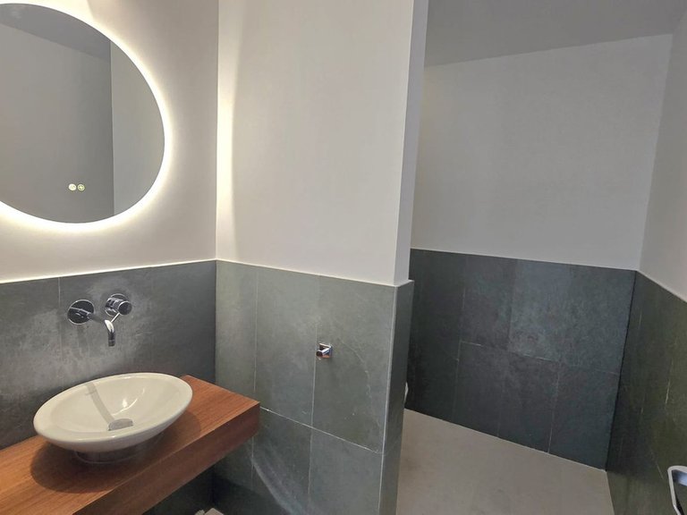 Villa for Sale in The Golden Mile, Malaga 15