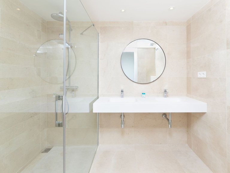 Apartment for Sale in Nueva Andalucía, Malaga 10
