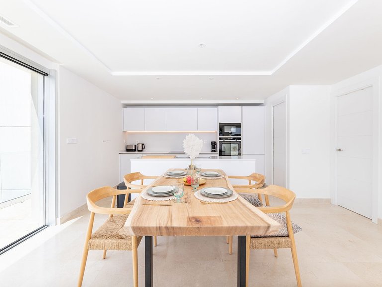 Apartment for Sale in Nueva Andalucía, Malaga 6