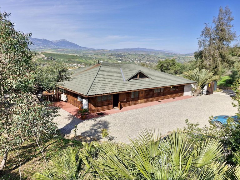 Villa for Sale in Coín, Malaga 1