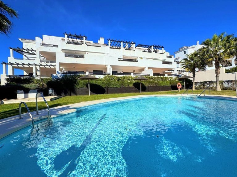 Apartment for Sale in Doña Julia, Malaga 1
