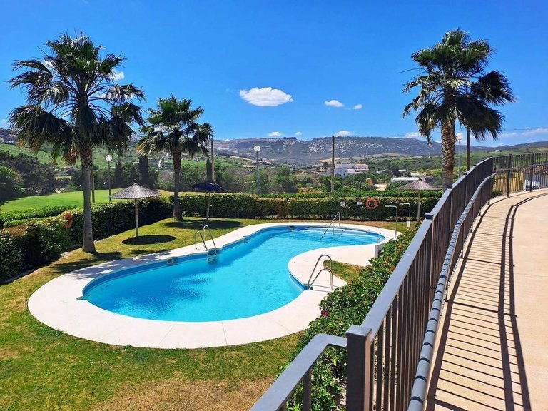 Apartment for Sale in Doña Julia, Malaga 13