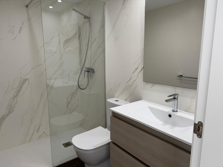 Apartment for Sale in Doña Julia, Malaga 40