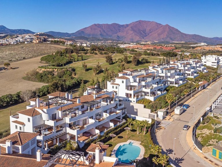 Apartment for Sale in Doña Julia, Malaga 46