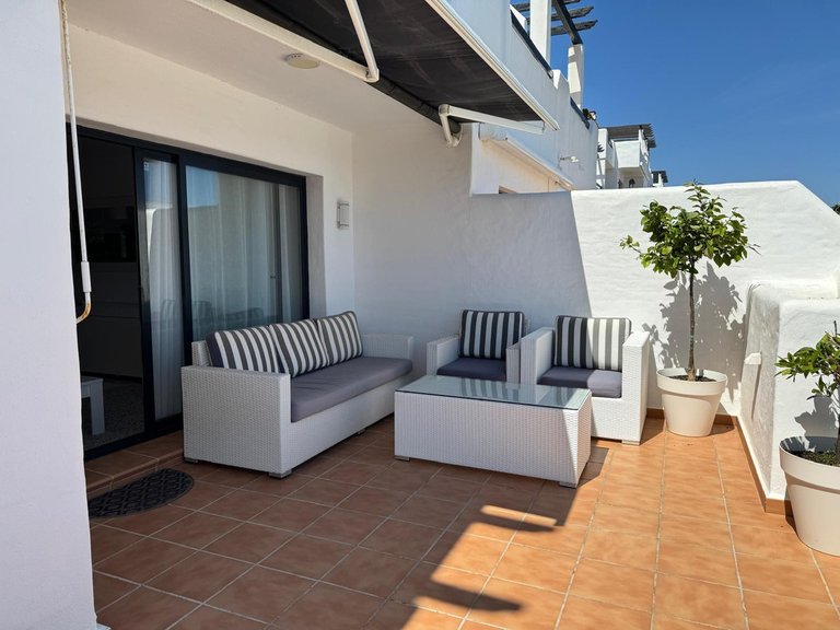 Apartment for Sale in Doña Julia, Malaga 5