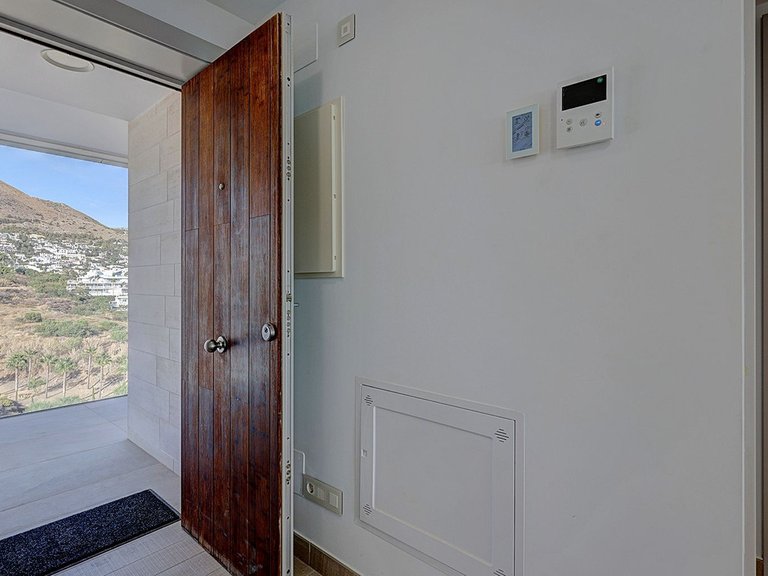 Apartment for Sale in Fuengirola, Malaga 23