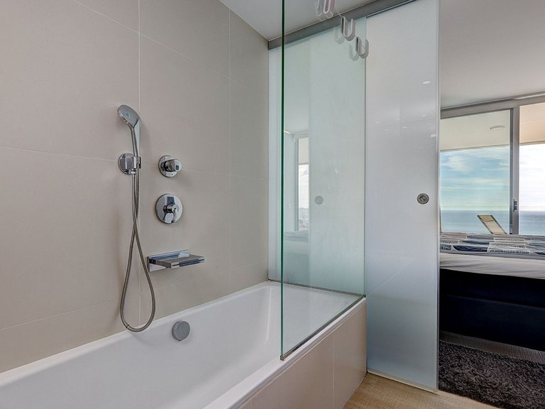 Apartment for Sale in Fuengirola, Malaga 32