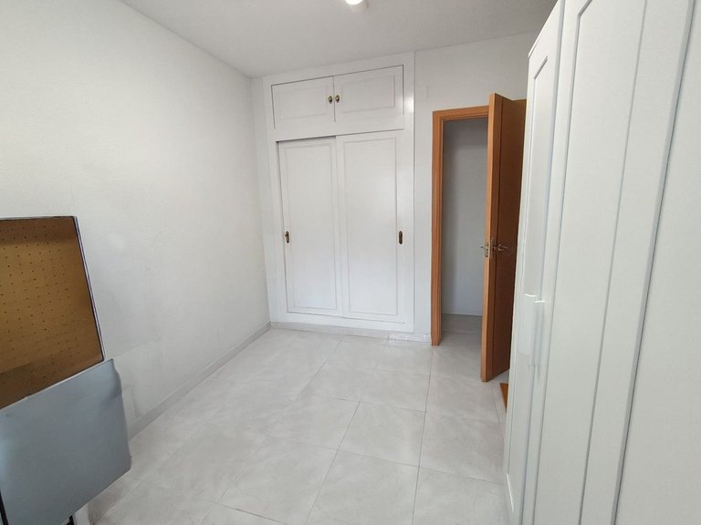 Apartment for Sale in Málaga Este, Malaga 12