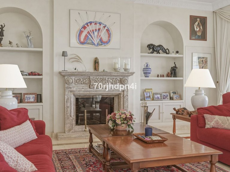 Villa for Sale in Benahavís, Malaga 38