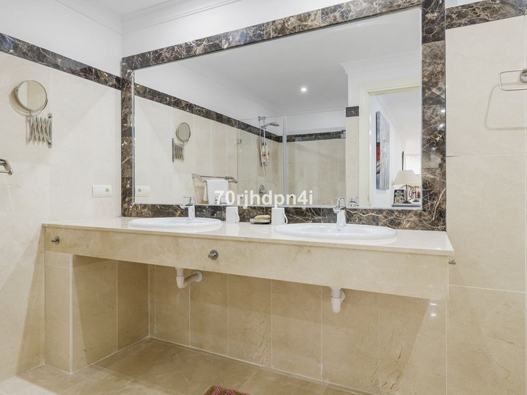 Villa for Sale in Benahavís, Malaga 48