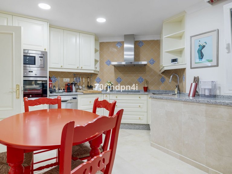 Villa for Sale in Benahavís, Malaga 50