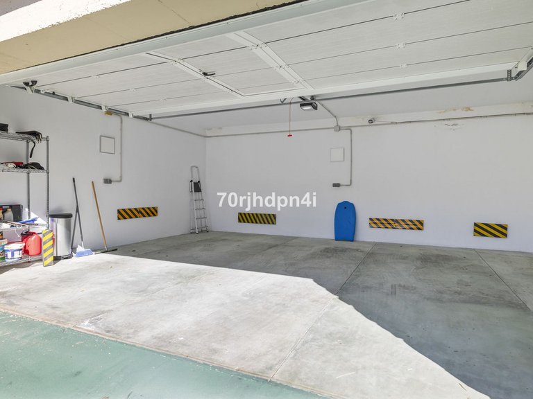 Villa for Sale in Benahavís, Malaga 56