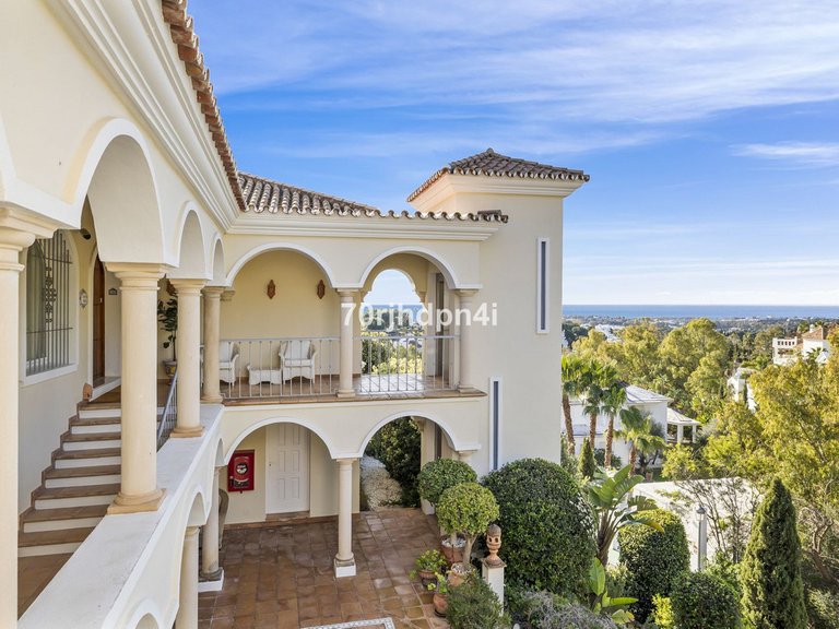 Villa for Sale in Benahavís, Malaga 57