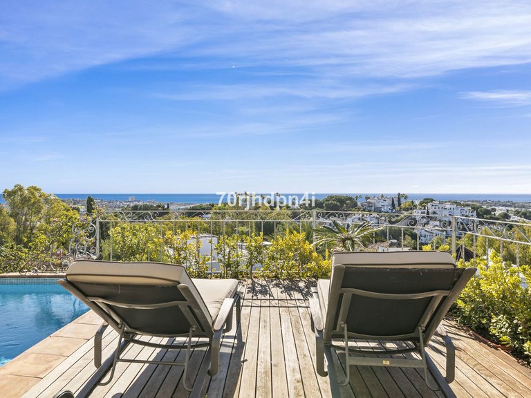 Villa for Sale in Benahavís, Malaga 63