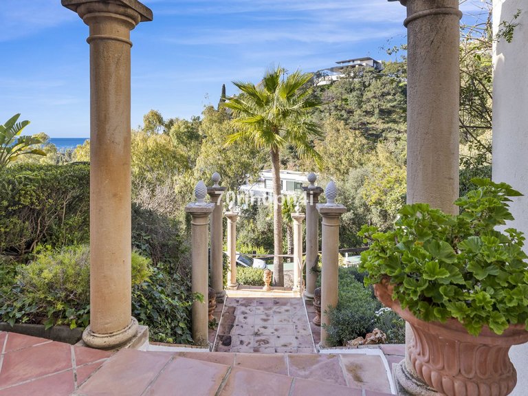 Villa for Sale in Benahavís, Malaga 66