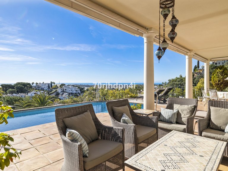 Villa for Sale in Benahavís, Malaga 69