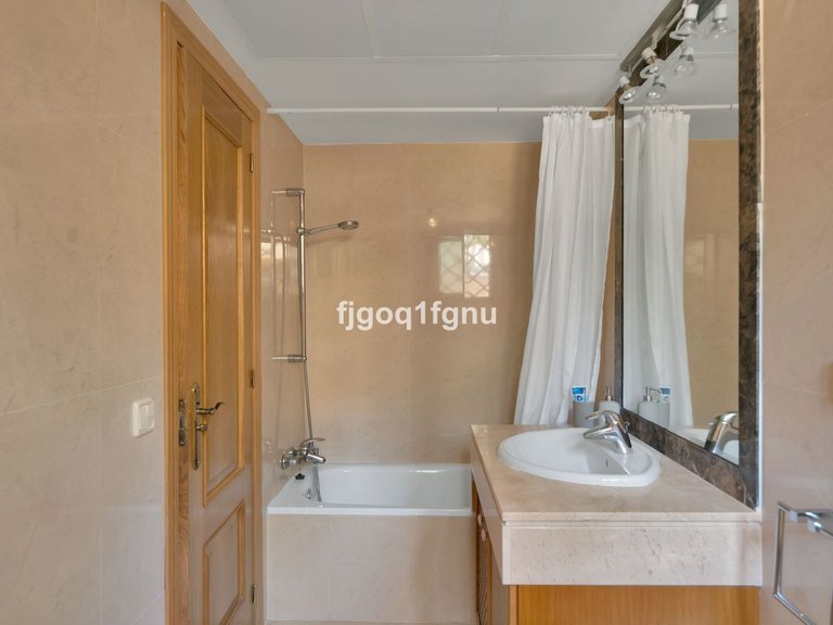 Apartment for Sale in Costalita, Malaga 24