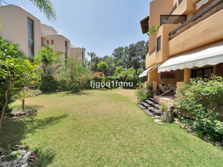 Apartment for Sale in Costalita, Malaga 30