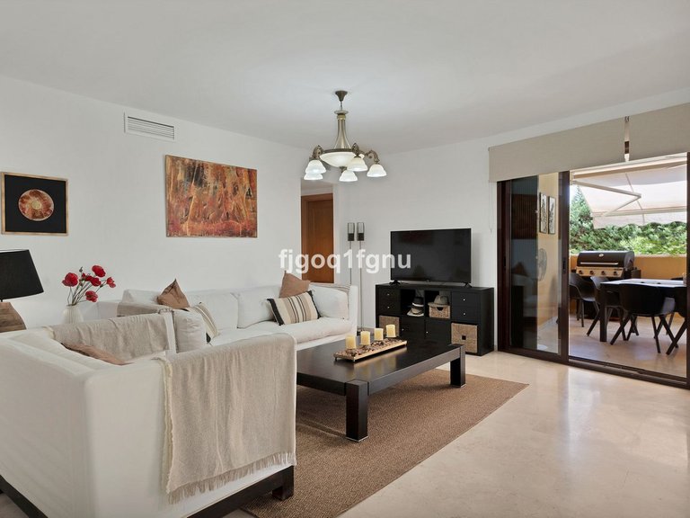Apartment for Sale in Costalita, Malaga 6