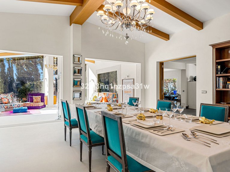 Villa for Sale in Guadalmina Alta, Malaga 6