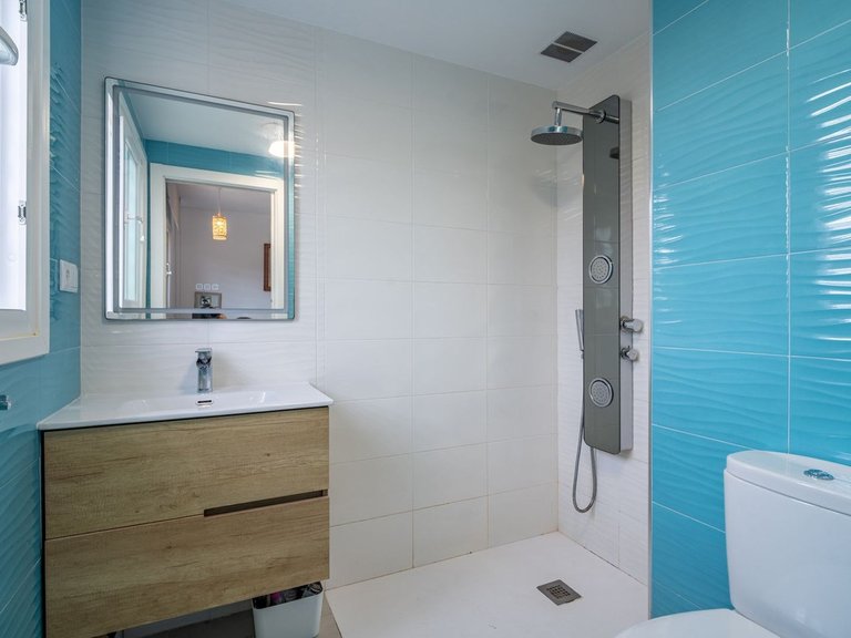 Villa for Sale in El Candado, Malaga 12