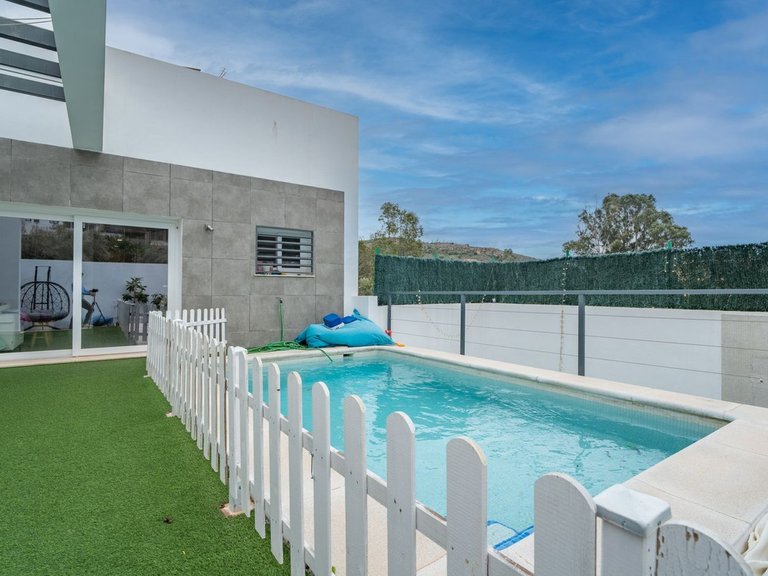 Villa for Sale in El Candado, Malaga 28