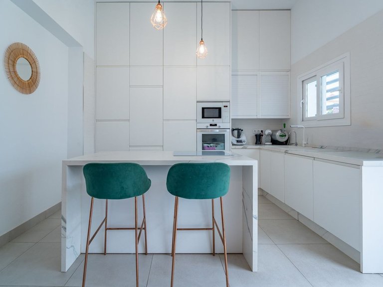Villa for Sale in El Candado, Malaga 8