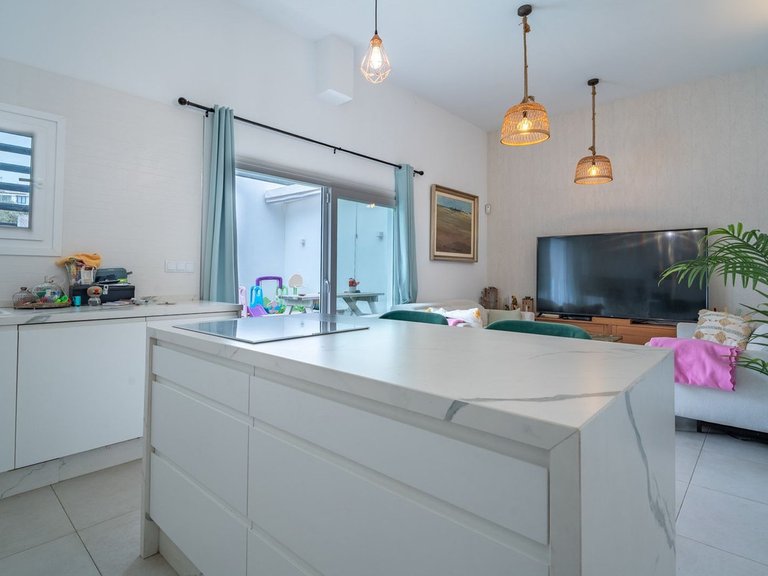 Villa for Sale in El Candado, Malaga 9
