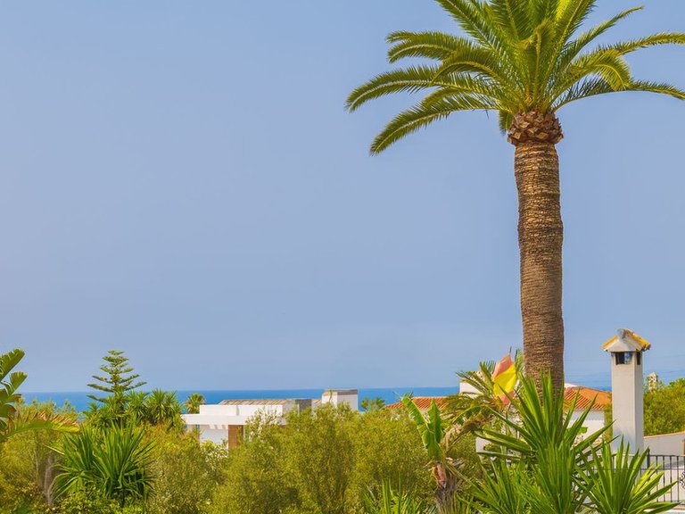 Villa for Sale in Marbella, Malaga 28