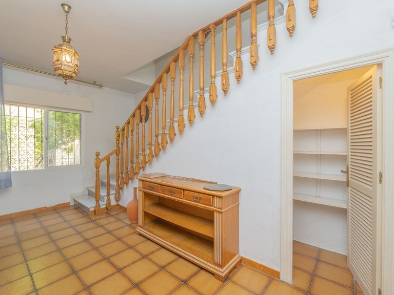 Villa for Sale in Marbella, Malaga 29
