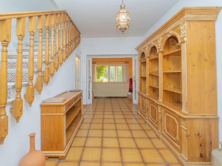 Villa for Sale in Marbella, Malaga 31