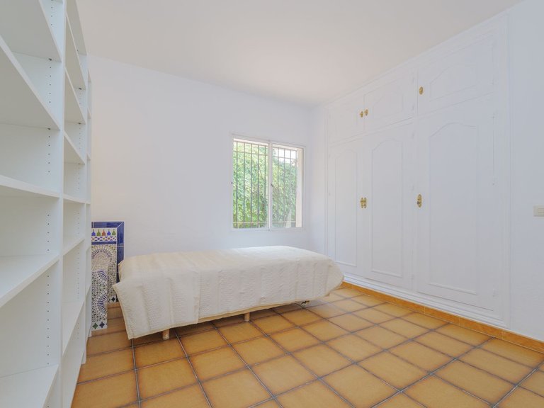 Villa for Sale in Marbella, Malaga 42