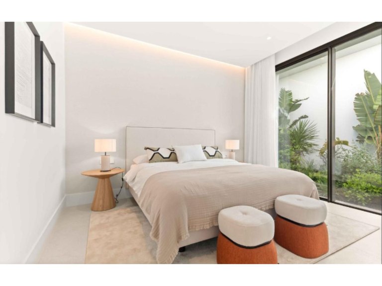 Villa for Sale in San Pedro De Alcántara, Malaga 14