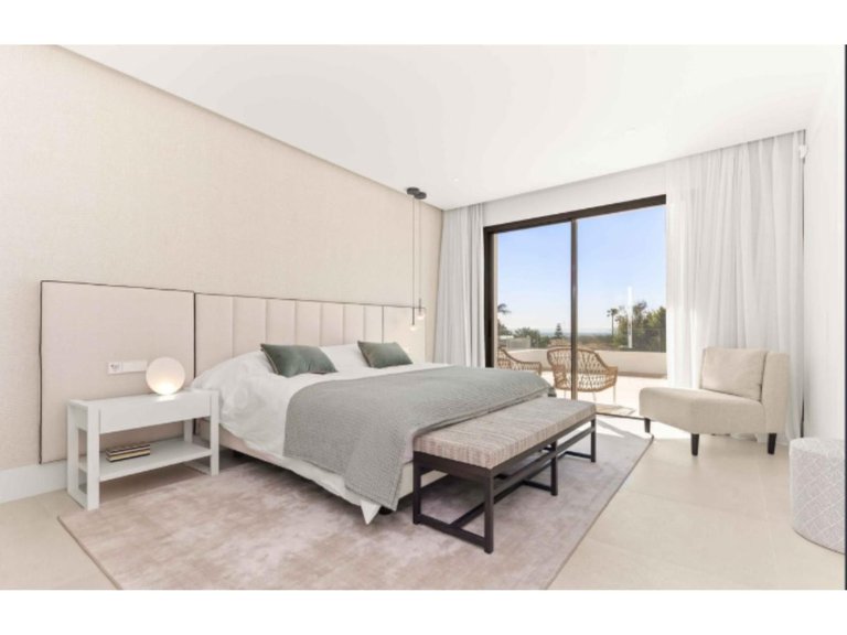 Villa for Sale in San Pedro De Alcántara, Malaga 16