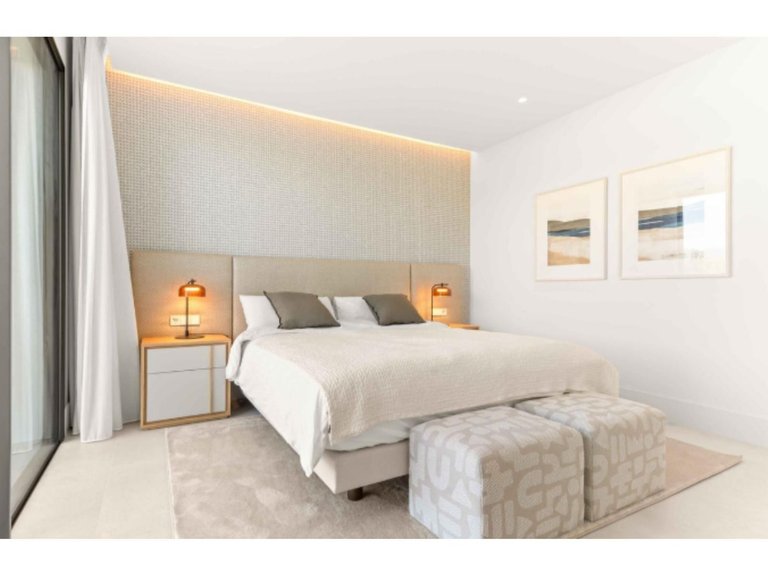 Villa for Sale in San Pedro De Alcántara, Malaga 24