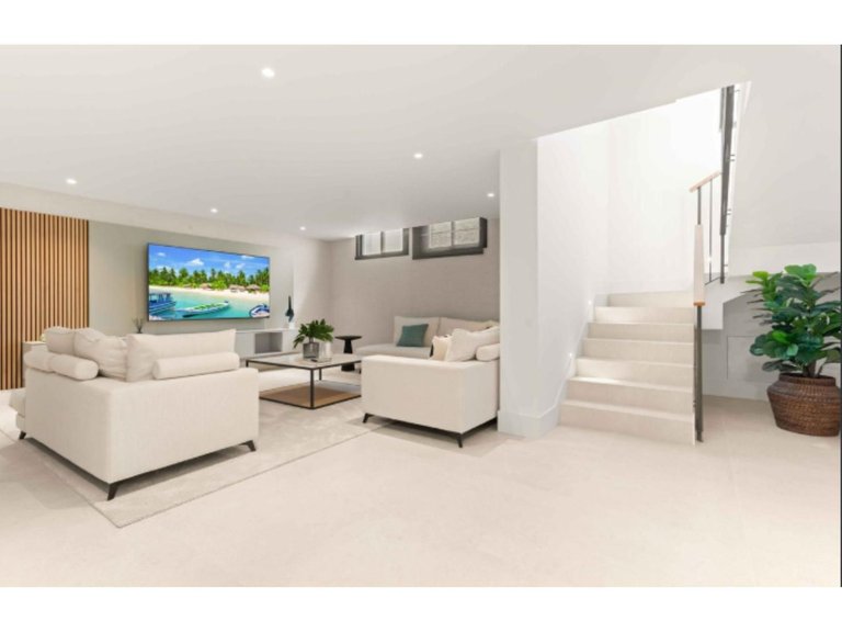Villa for Sale in San Pedro De Alcántara, Malaga 29