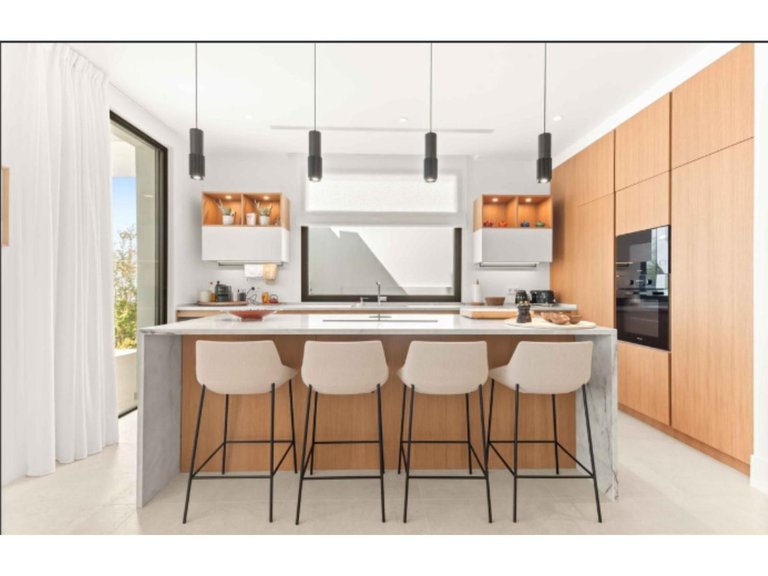 Villa for Sale in San Pedro De Alcántara, Malaga 9