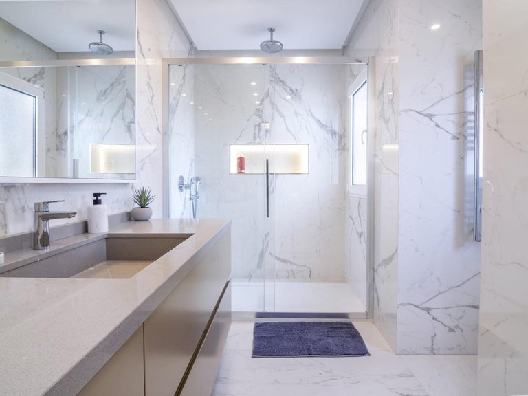 Apartment for Sale in Puerto Banús, Malaga 8