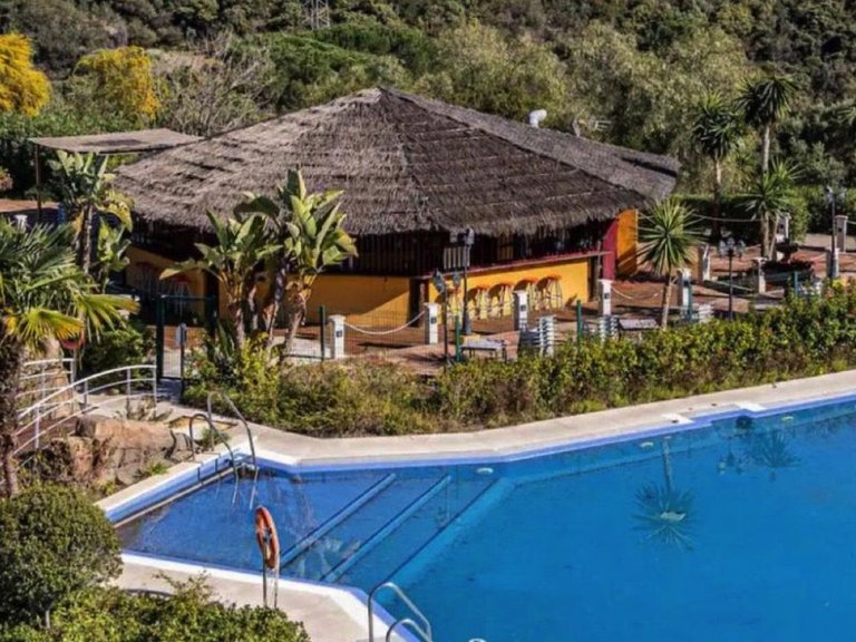 Apartment for Sale in Benahavís, Malaga 1