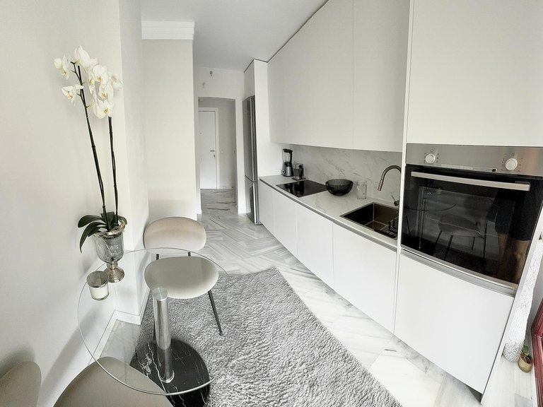 Apartment for Sale in Benahavís, Malaga 13