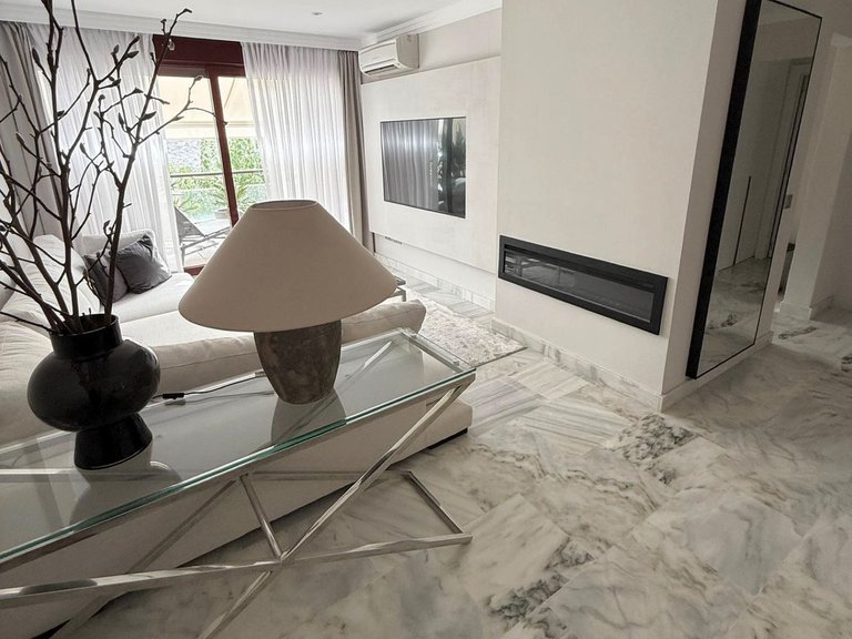 Apartment for Sale in Benahavís, Malaga 19