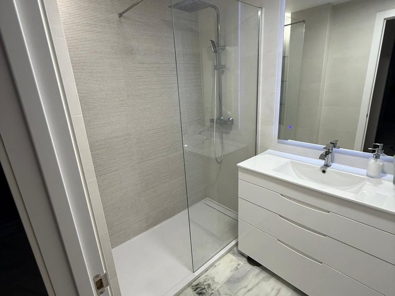 Apartment for Sale in Benahavís, Malaga 28