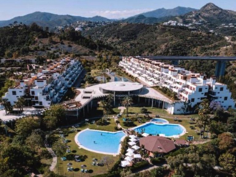 Apartment for Sale in Benahavís, Malaga 3