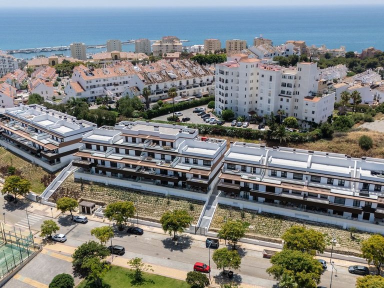 Apartment for Sale in Estepona, Malaga 14