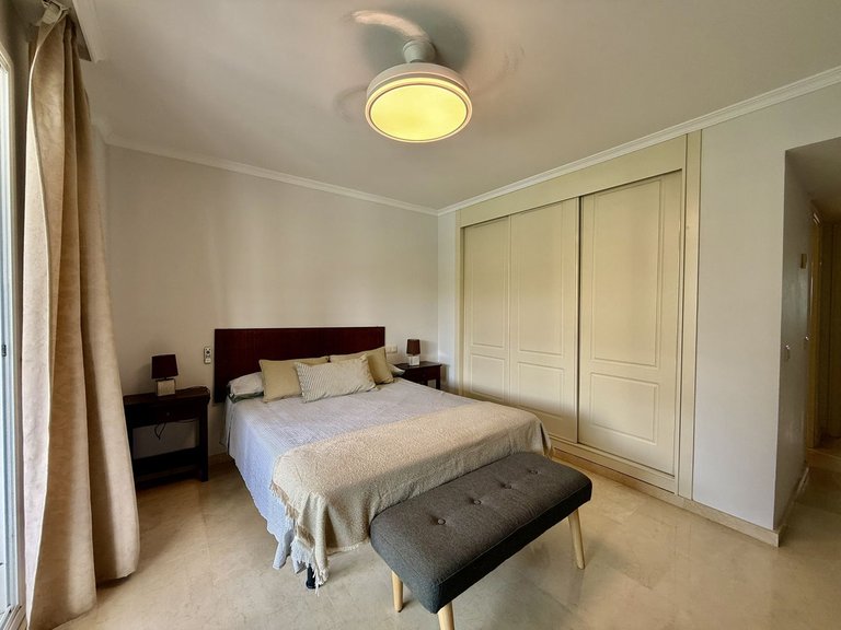 Apartment for Sale in Sotogrande Puerto, Cadiz 12